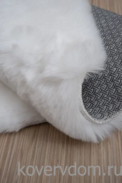 Ковер из искусственного меха Krolik 1000A T1120_CREAM круг Ковер из искусственного меха Krolik 1000A T1120_CREAM круг