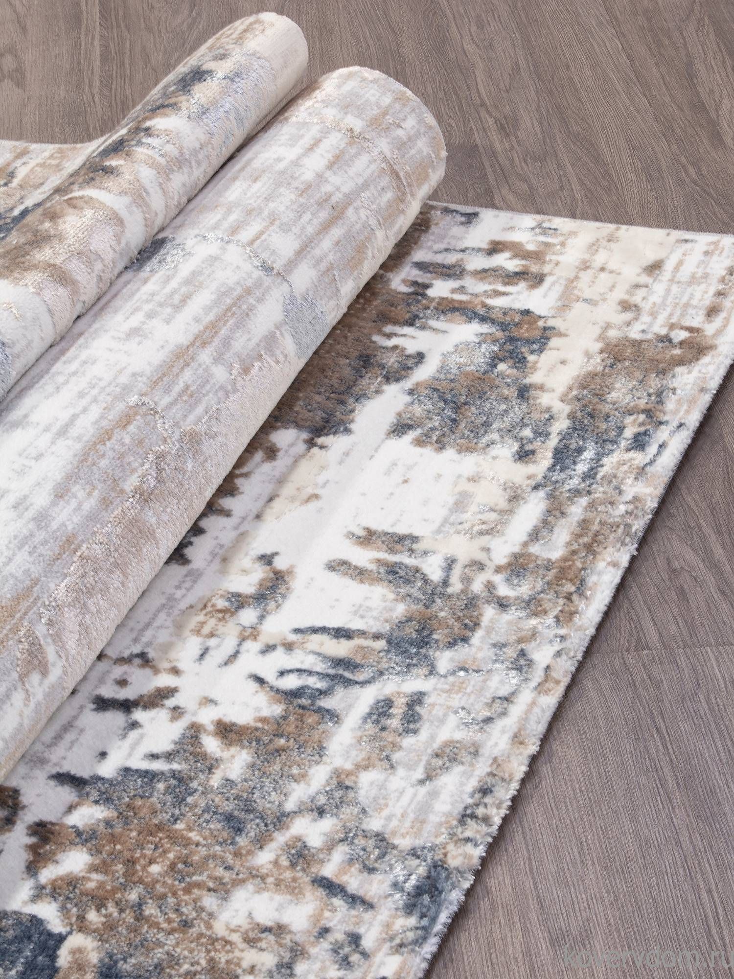 Ковер PERU D062A CREAM SHIRINK / BLUE FDY Ковер PERU D062A CREAM SHIRINK / BLUE FDY