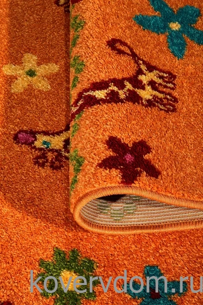 Ковер детский FUNKY Giraffe a apricot