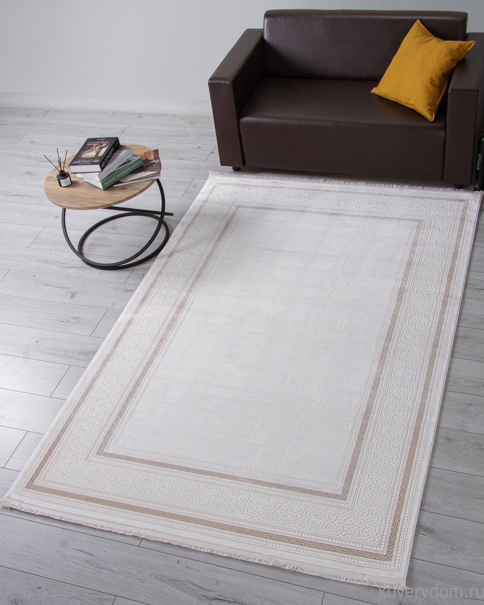 Ковер ANATOLIA 32218C WHITE / CREAM