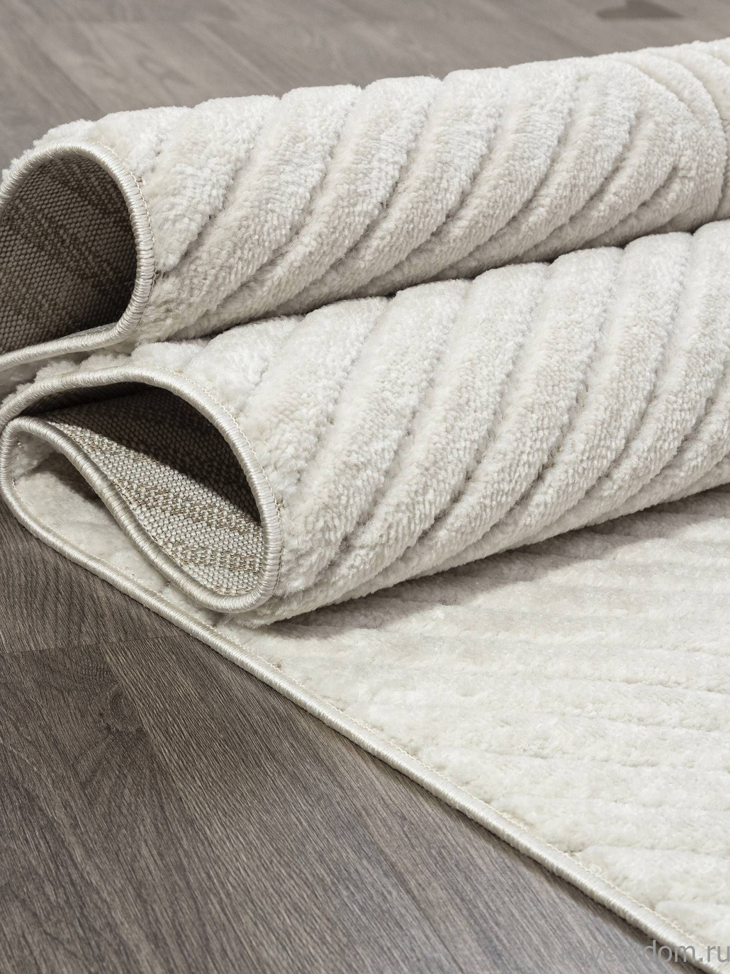 Ковер JUNO E139AW CREAM / CREAM